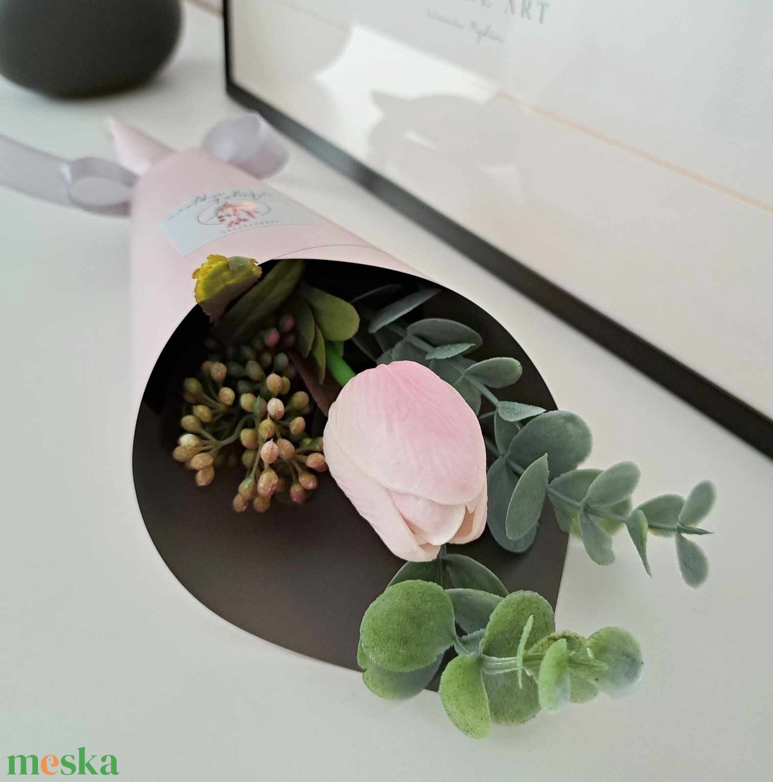 Tulipán minicsokor papírtölcsérben - púder rózsaszín - otthon & lakás - dekoráció - virágdísz és tartó - csokor & virágdísz - Meska.hu