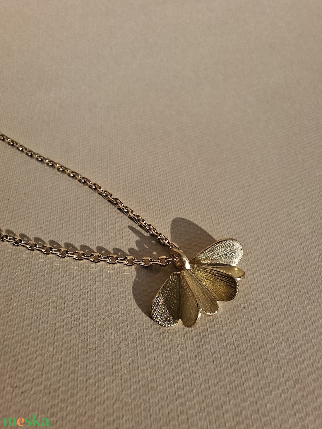 Minimalista virág alakú ezüst ékszerszett - ékszer - ékszerszett - Meska.hu