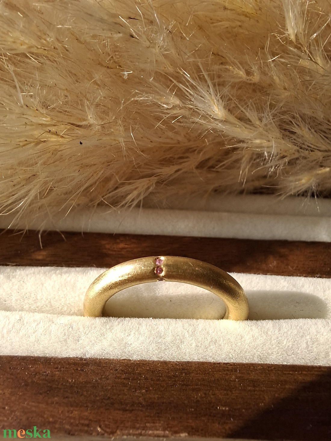 Aranyozott ezüst gyűrű rózsaszín zafírral - ékszer - gyűrű - kerek gyűrű - Meska.hu