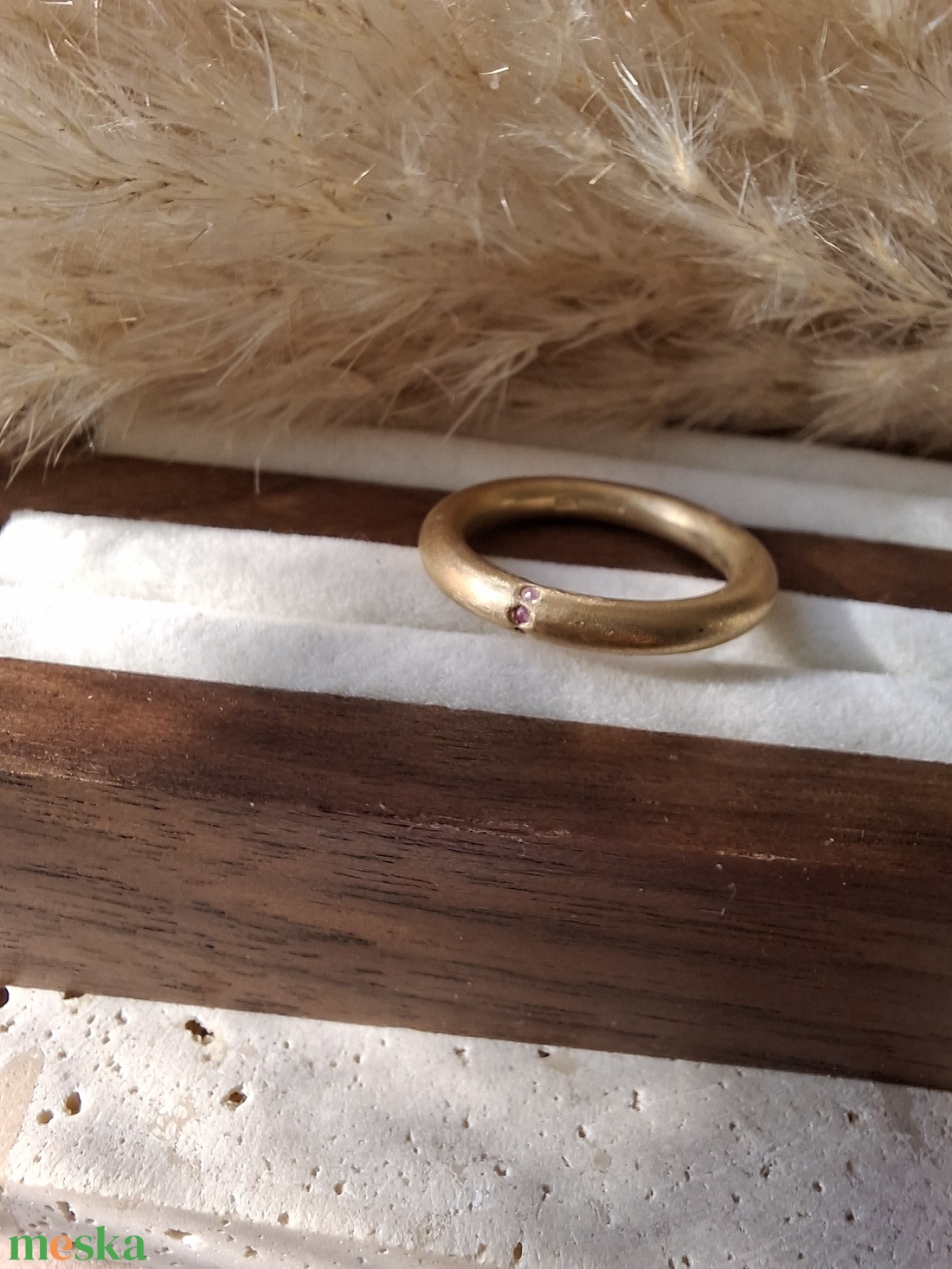 Aranyozott ezüst gyűrű rózsaszín zafírral - ékszer - gyűrű - kerek gyűrű - Meska.hu