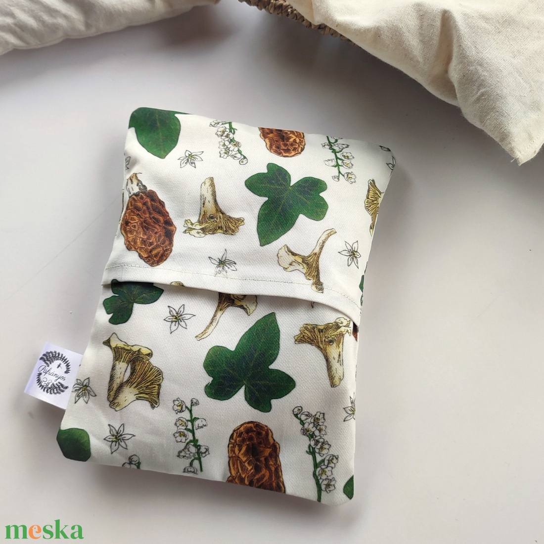 Cseresznyemag párna kucsmagomba-rókagomba mintával - szépségápolás - egészségmegőrzési kellékek - Meska.hu