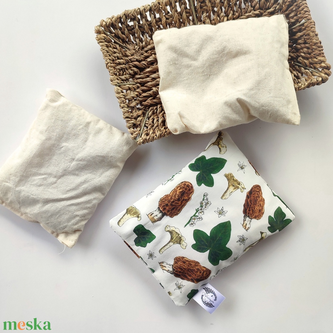 Cseresznyemag párna kucsmagomba-rókagomba mintával - szépségápolás - egészségmegőrzési kellékek - Meska.hu