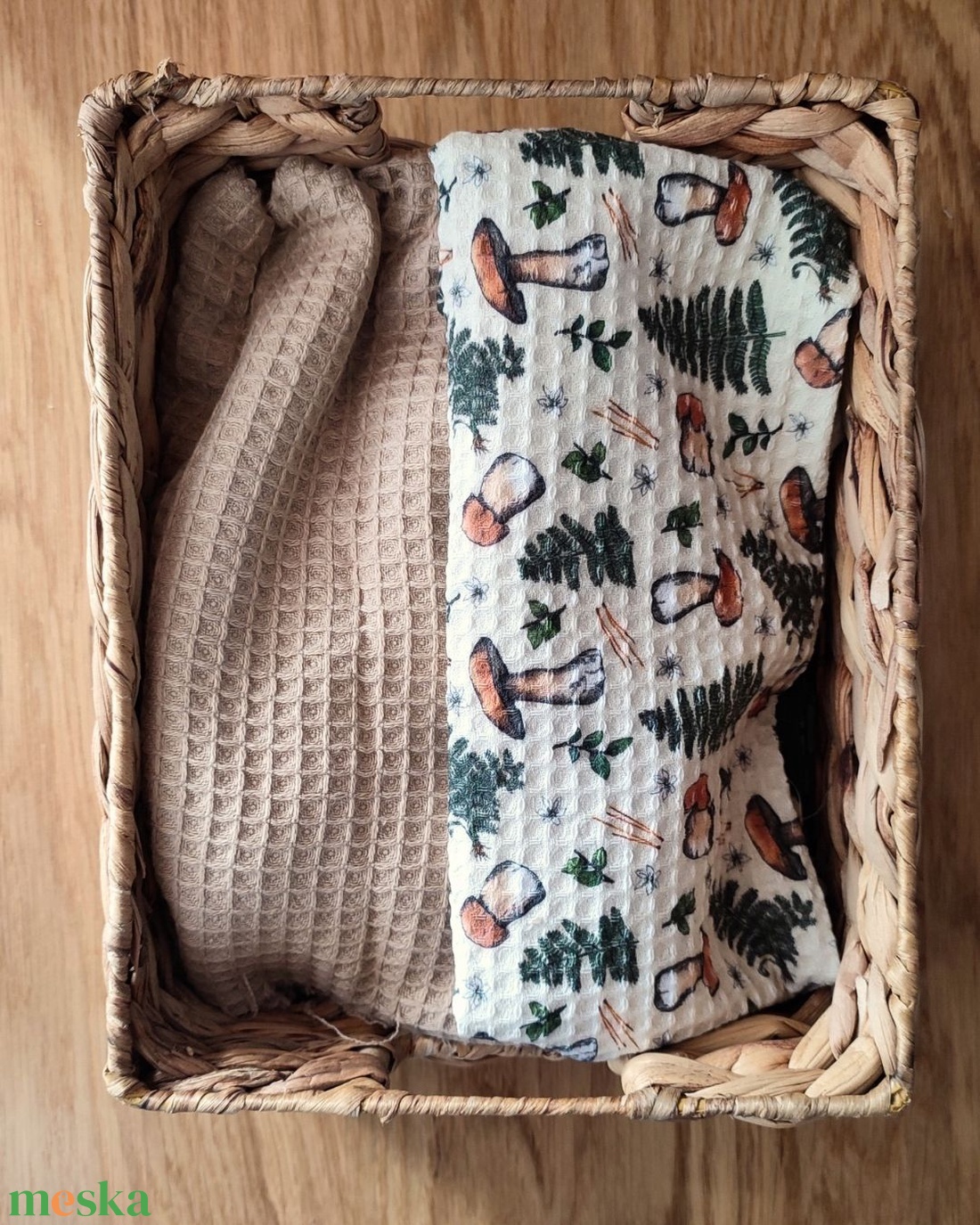 Kéztörlő kendő - vargánya mintával, beige - S - otthon & életmód - konyhafelszerelés, tálalás - konyhai textil - konyharuha & törlőkendő - Meska.hu