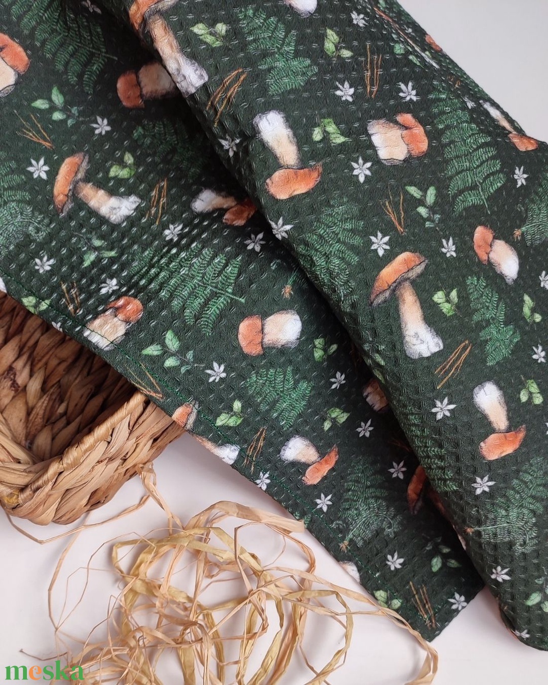 Kéztörlő kendő - vargánya mintával, zöld - S - otthon & életmód - konyhafelszerelés, tálalás - konyhai textil - konyharuha & törlőkendő - Meska.hu Kéztörlő kendő - vargánya mintával, zöld - S - otthon & életmód - konyhafelszerelés, tálalás - konyhai textil - konyharuha & törlőkendő - Meska.hu