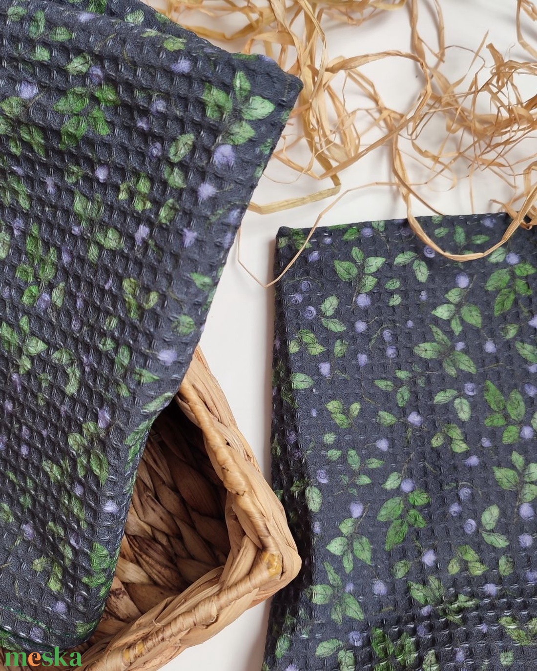 Kéztörlő kendő - áfonya, lila- S - otthon & életmód - konyhafelszerelés, tálalás - konyhai textil - konyharuha & törlőkendő - Meska.hu