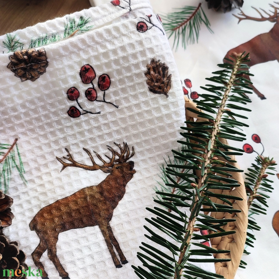 Kéztörlő kendő - Téli szarvasok - S - otthon & életmód - konyhafelszerelés, tálalás - konyhai textil - konyharuha & törlőkendő - Meska.hu