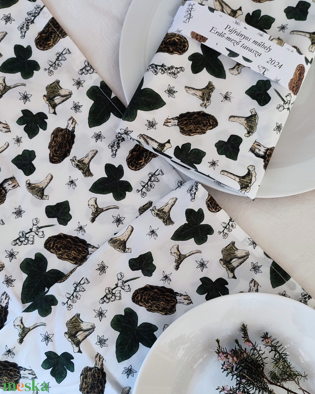 Asztali futó - kucsmagomba-rókagomba - nagy méret - otthon & életmód - konyhafelszerelés, tálalás - tálalás - tálalás - Meska.hu