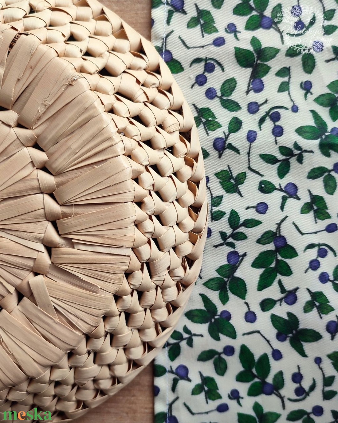 Asztali futó - áfonya, beige színben - nagy méret - otthon & életmód - lakástextil - abrosz, terítő - étkezőabrosz - Meska.hu