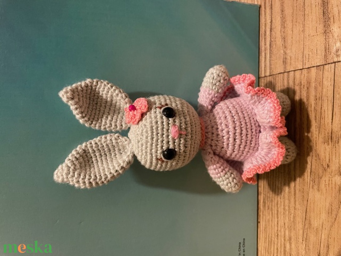 Húsvéti fiú nyuszi amigurami technikával - játék & sport - plüssállat & játékfigura - nyuszi - Meska.hu Húsvéti fiú nyuszi amigurami technikával - játék & sport - plüssállat & játékfigura - nyuszi - Meska.hu