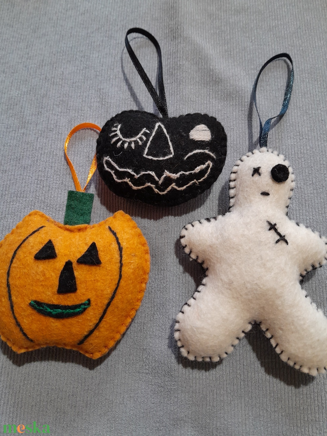 Halloween díszek ( tök, wooduu baba) - otthon & életmód - dekoráció - halloween - halloweeni dekoráció - Meska.hu Halloween díszek ( tök, wooduu baba) - otthon & életmód - dekoráció - halloween - halloweeni dekoráció - Meska.hu