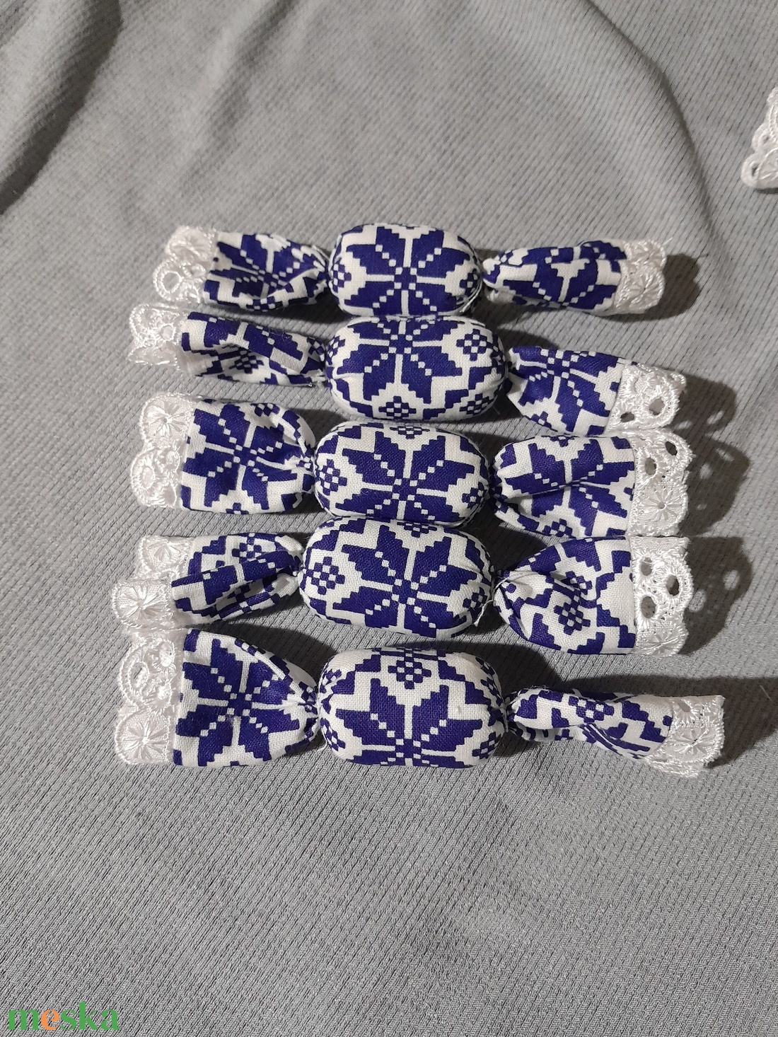 Textil szaloncukor szett, 5db - karácsony - karácsonyi lakásdekoráció - karácsonyfadíszek - Meska.hu Textil szaloncukor szett, 5db - karácsony - karácsonyi lakásdekoráció - karácsonyfadíszek - Meska.hu