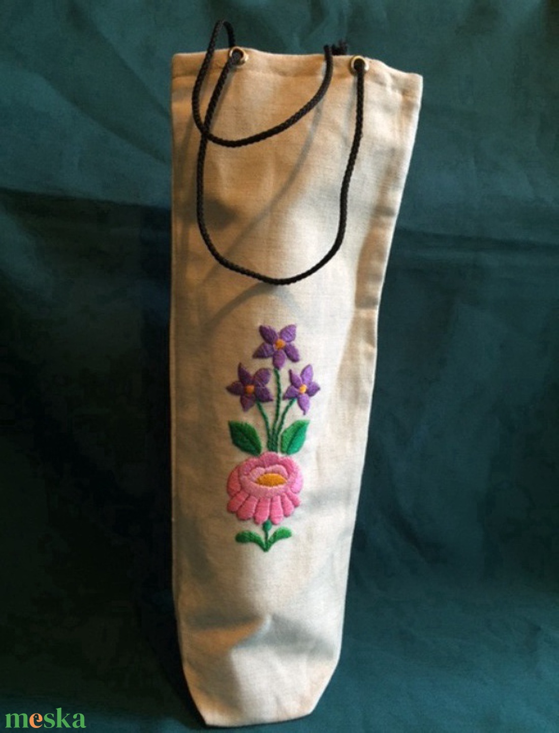 Hímzett bortartó, kalocsai mintával 1 - táska & tok - uzsonna- & ebéd tartó - evőeszköz tartó - Meska.hu