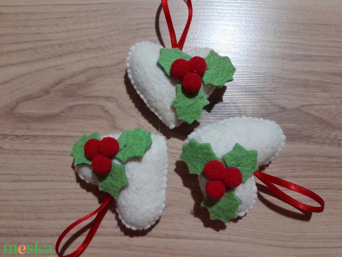 Karácsonyl filc díszek, ( szivek 3db) - karácsony - karácsonyi lakásdekoráció - karácsonyfadíszek - Meska.hu Karácsonyl filc díszek, ( szivek 3db) - karácsony - karácsonyi lakásdekoráció - karácsonyfadíszek - Meska.hu