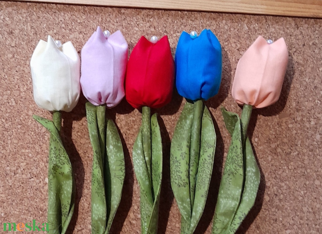 Textil tulipánok ( 10szál) - otthon & életmód - dekoráció - virágdísz és tartó - csokor & virágdísz - Meska.hu Textil tulipánok ( 10szál) - otthon & életmód - dekoráció - virágdísz és tartó - csokor & virágdísz - Meska.hu