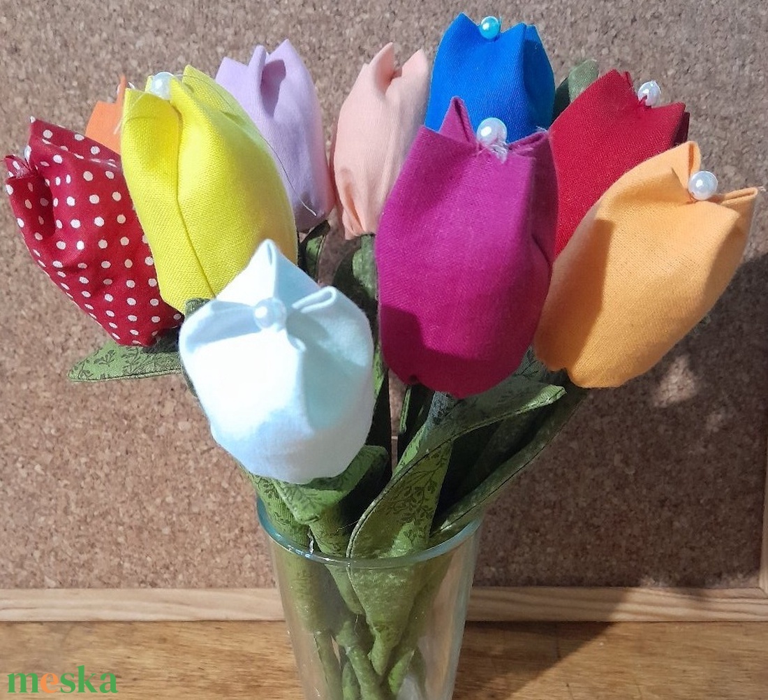 Textil tulipánok ( 10szál) - otthon & életmód - dekoráció - virágdísz és tartó - csokor & virágdísz - Meska.hu Textil tulipánok ( 10szál) - otthon & életmód - dekoráció - virágdísz és tartó - csokor & virágdísz - Meska.hu