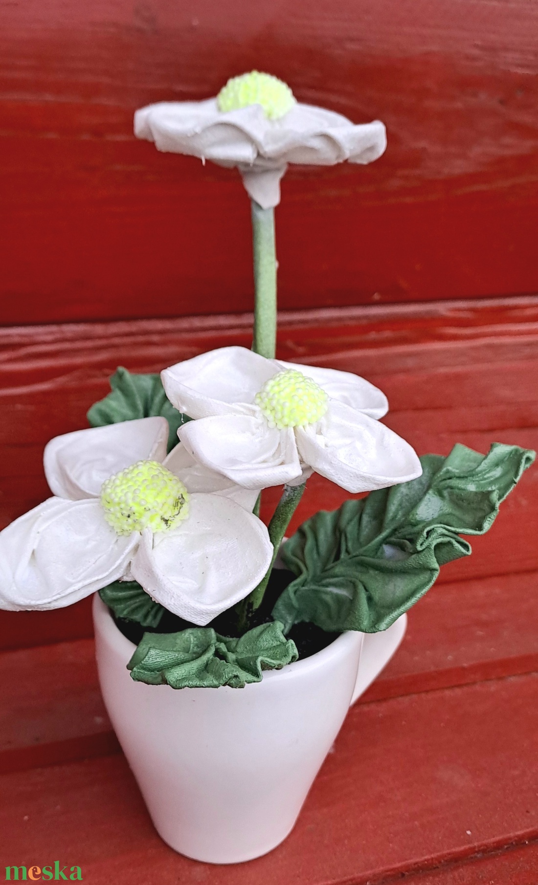 Fehér kisvirágok csészében - otthon & életmód - dekoráció - Meska.hu