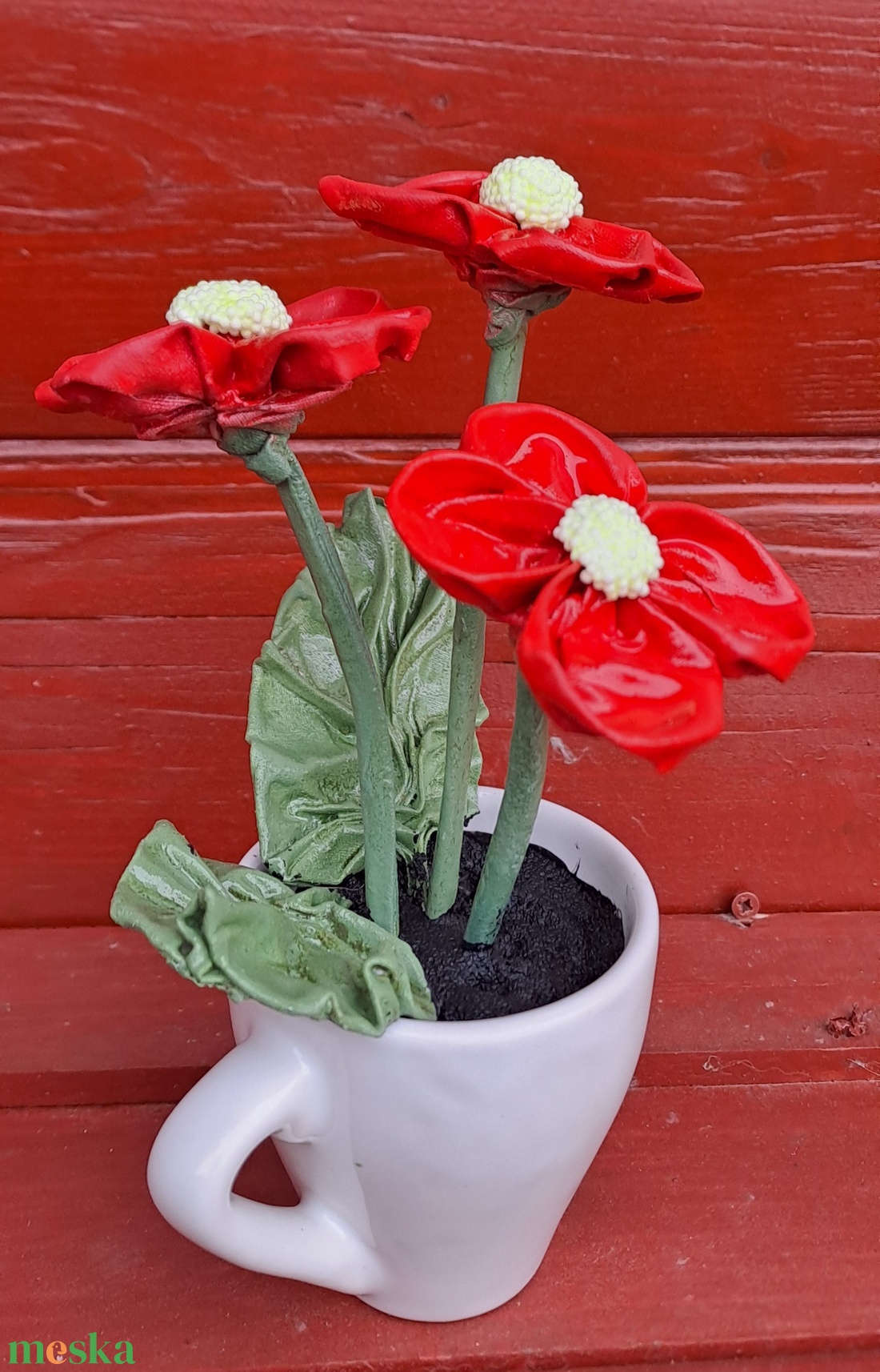 Piros kisvirágok csészében - otthon & életmód - dekoráció - Meska.hu