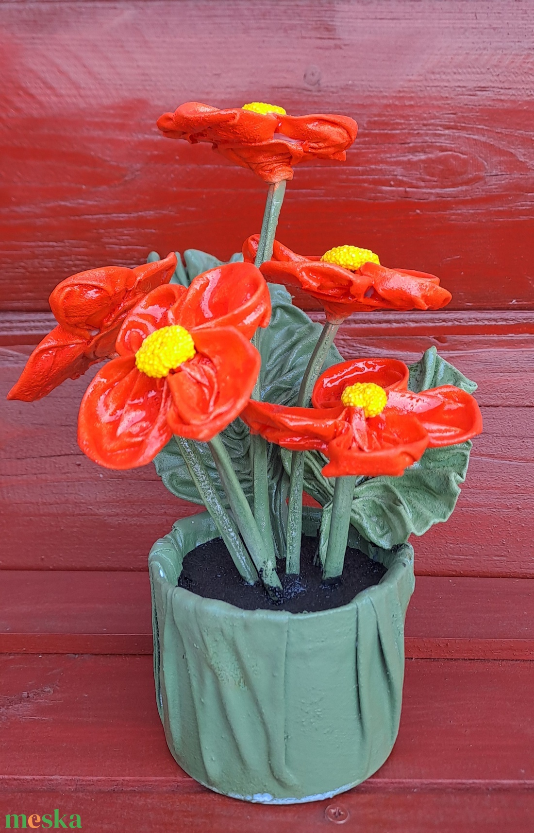 Kisvirágok zöld tartóban - otthon & életmód - dekoráció - Meska.hu