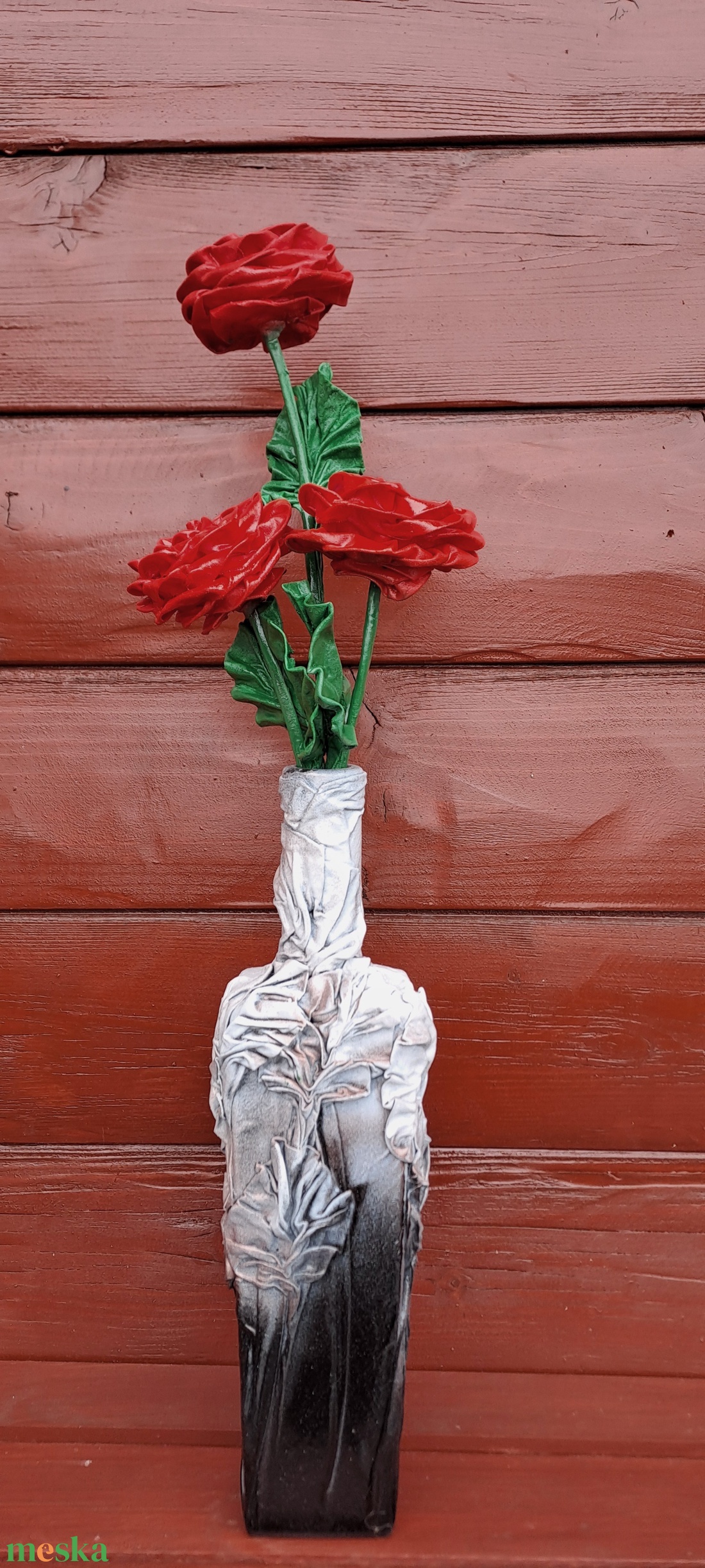 3 szál rózsa vázában - otthon & életmód - dekoráció - asztal és polc dekoráció - asztaldísz - Meska.hu