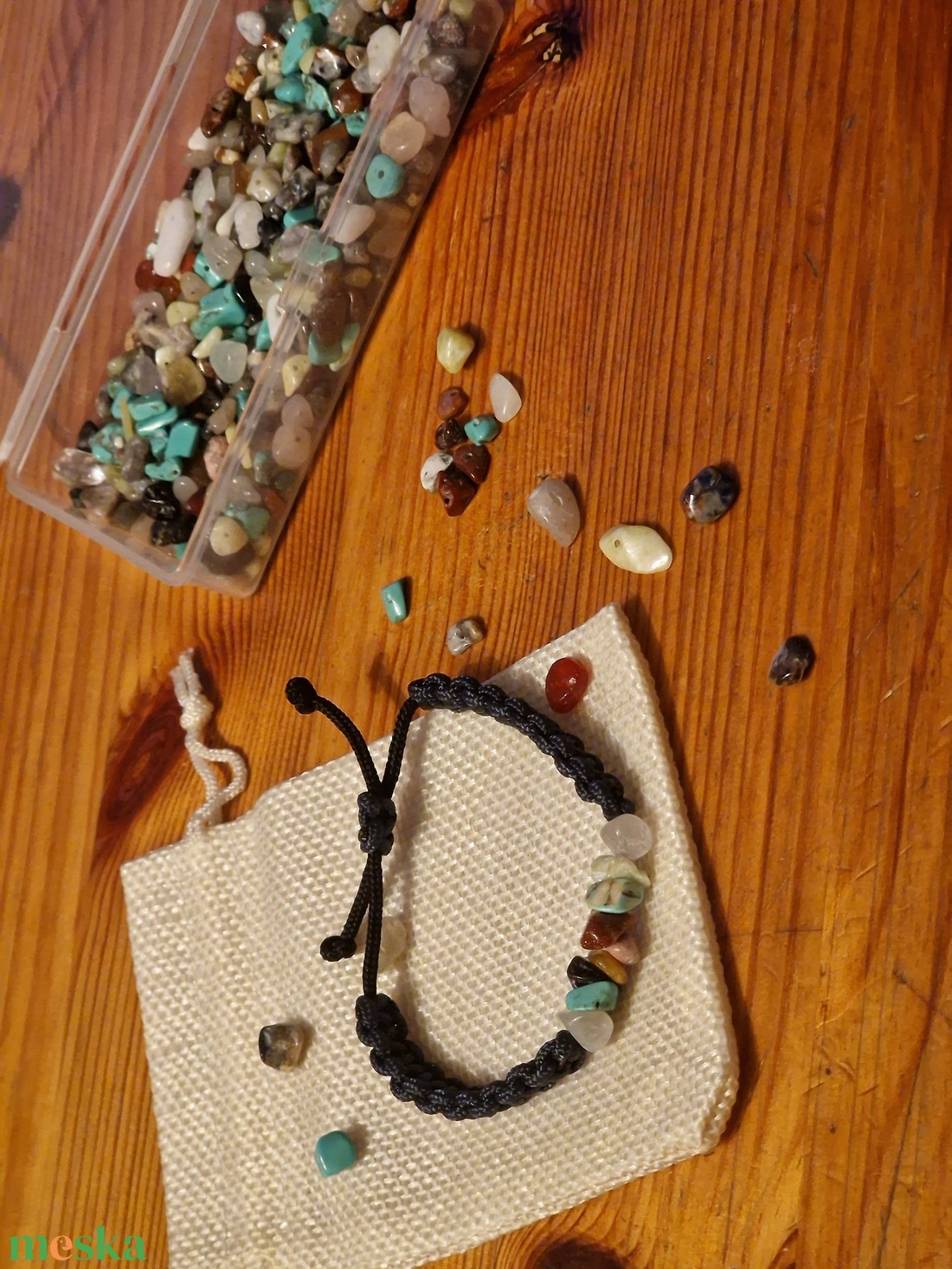 Ásványos karkötő - ékszer - karkötő - fonott karkötő - Meska.hu