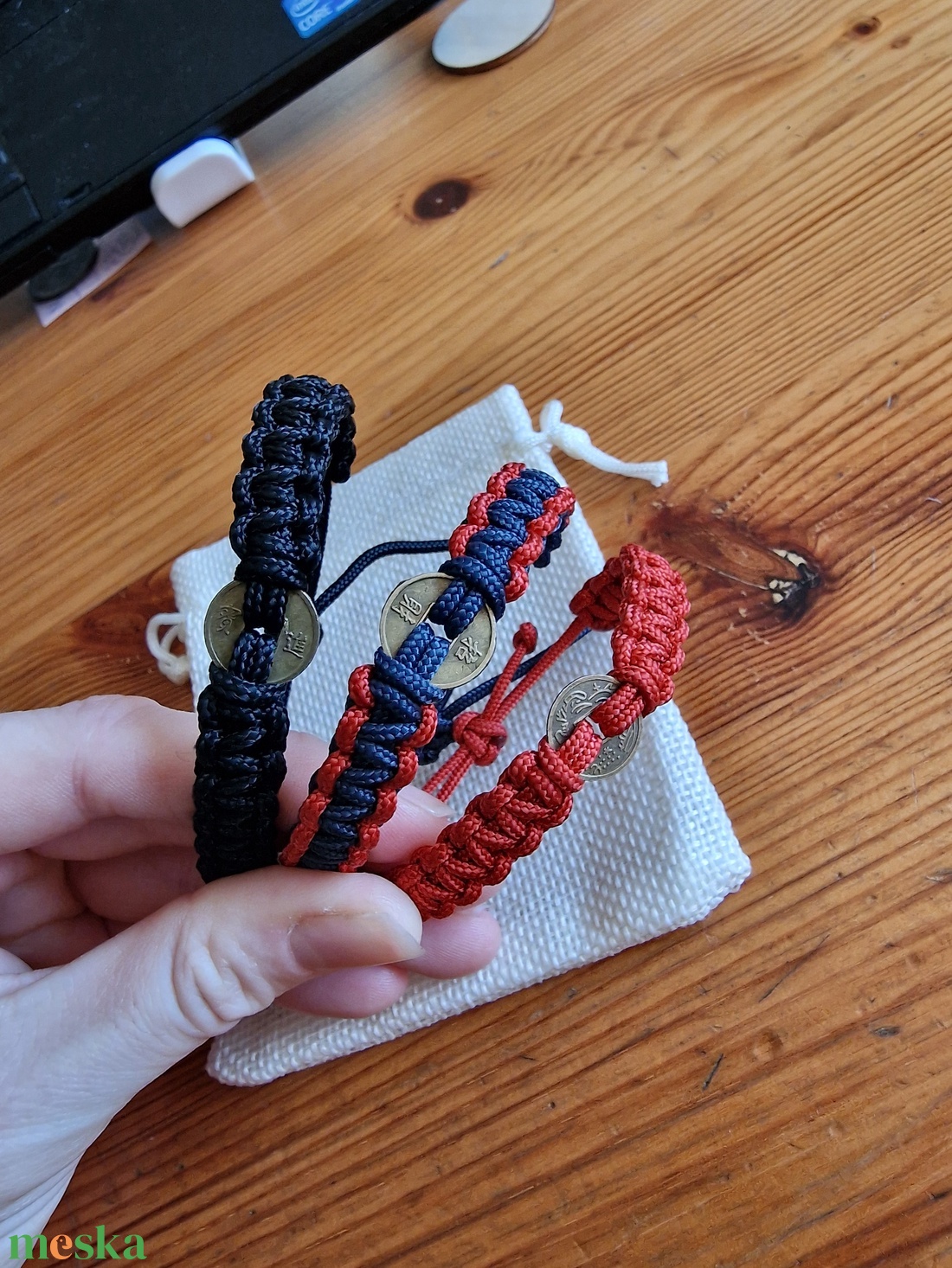 Feng shui szerencsepénzes karkötők - ékszer - karkötő - fonott karkötő - Meska.hu