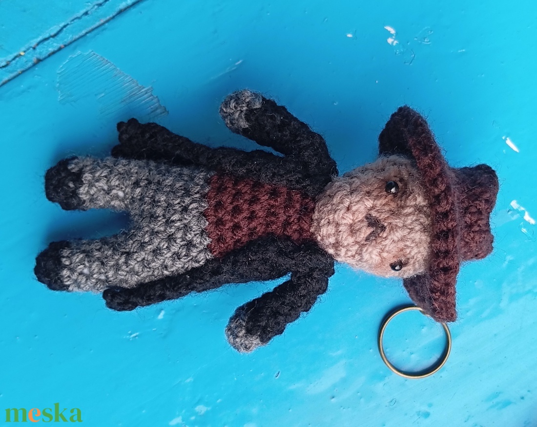 Horgolt ghoul (Fallout) kulcstartó/táskadísz - táska & tok - kulcstartó & táskadísz - kulcstartó - Meska.hu Horgolt ghoul (Fallout) kulcstartó/táskadísz - táska & tok - kulcstartó & táskadísz - kulcstartó - Meska.hu