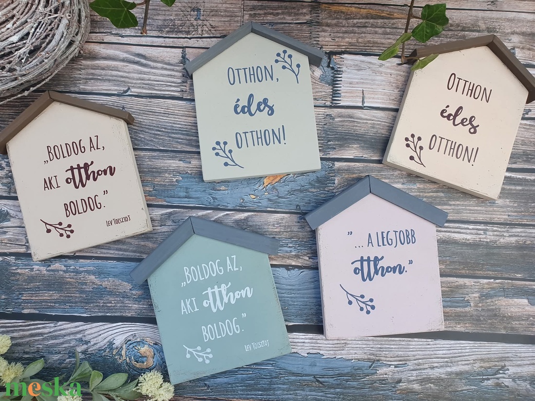 Kézzel festett fa házikók - otthon & életmód - dekoráció - fali és függő dekoráció - falra akasztható dekor - Meska.hu