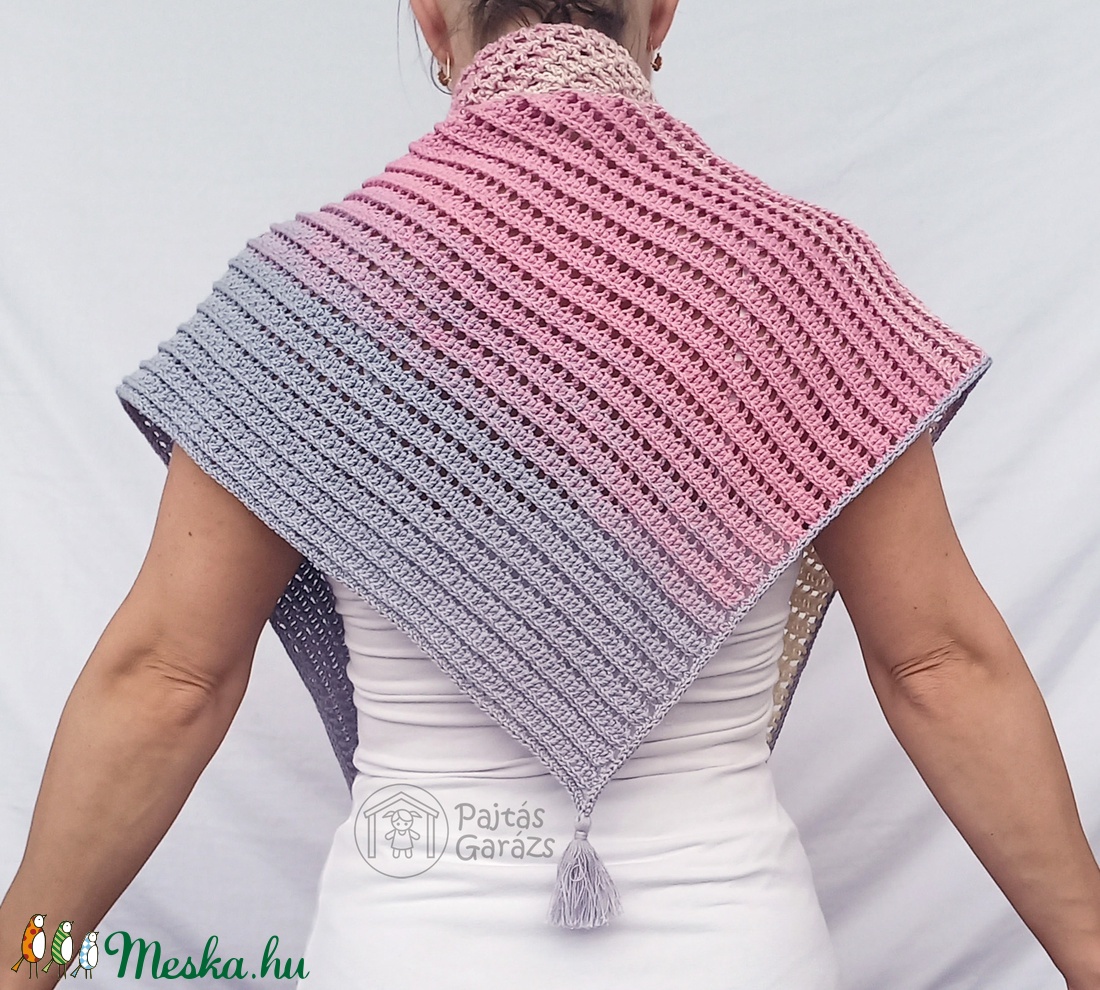 Erdeigyümölcs-joghurt horgolt kendő rojtokkal - ruha & divat - sál, sapka, kendő - kendő - Meska.hu