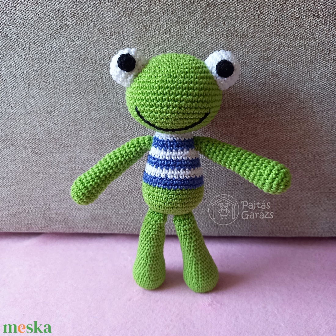 Horgolt béka - játék & sport - plüssállat & játékfigura - béka - Meska.hu
