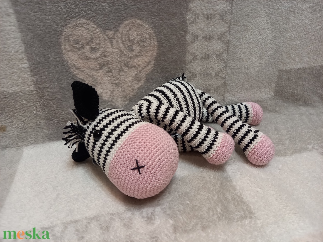 Zozó a horgolt zebra - játék & sport - plüssállat & játékfigura - más figura - Meska.hu
