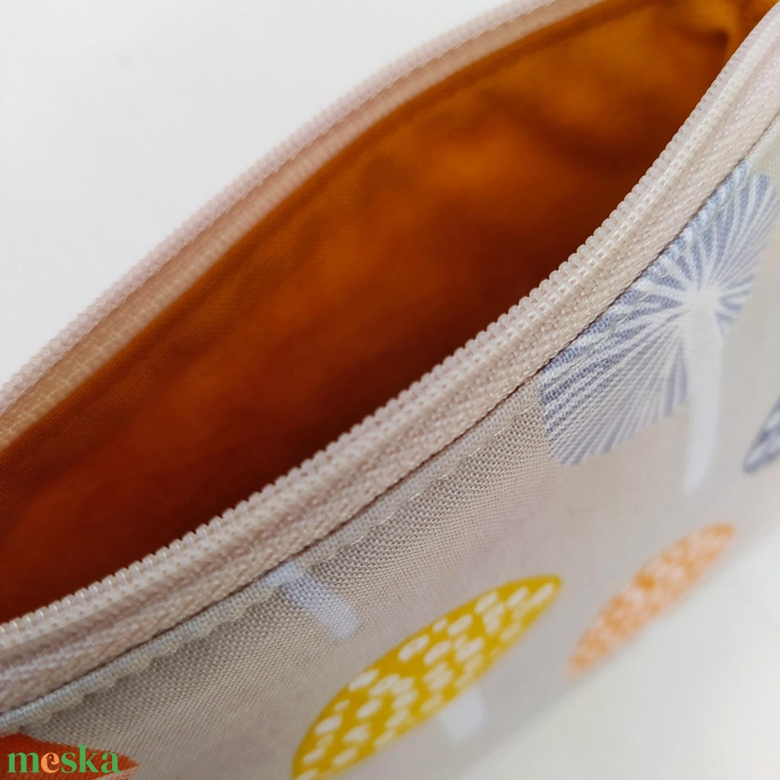 Gombás neszesszer - táska & tok - neszesszer - Meska.hu