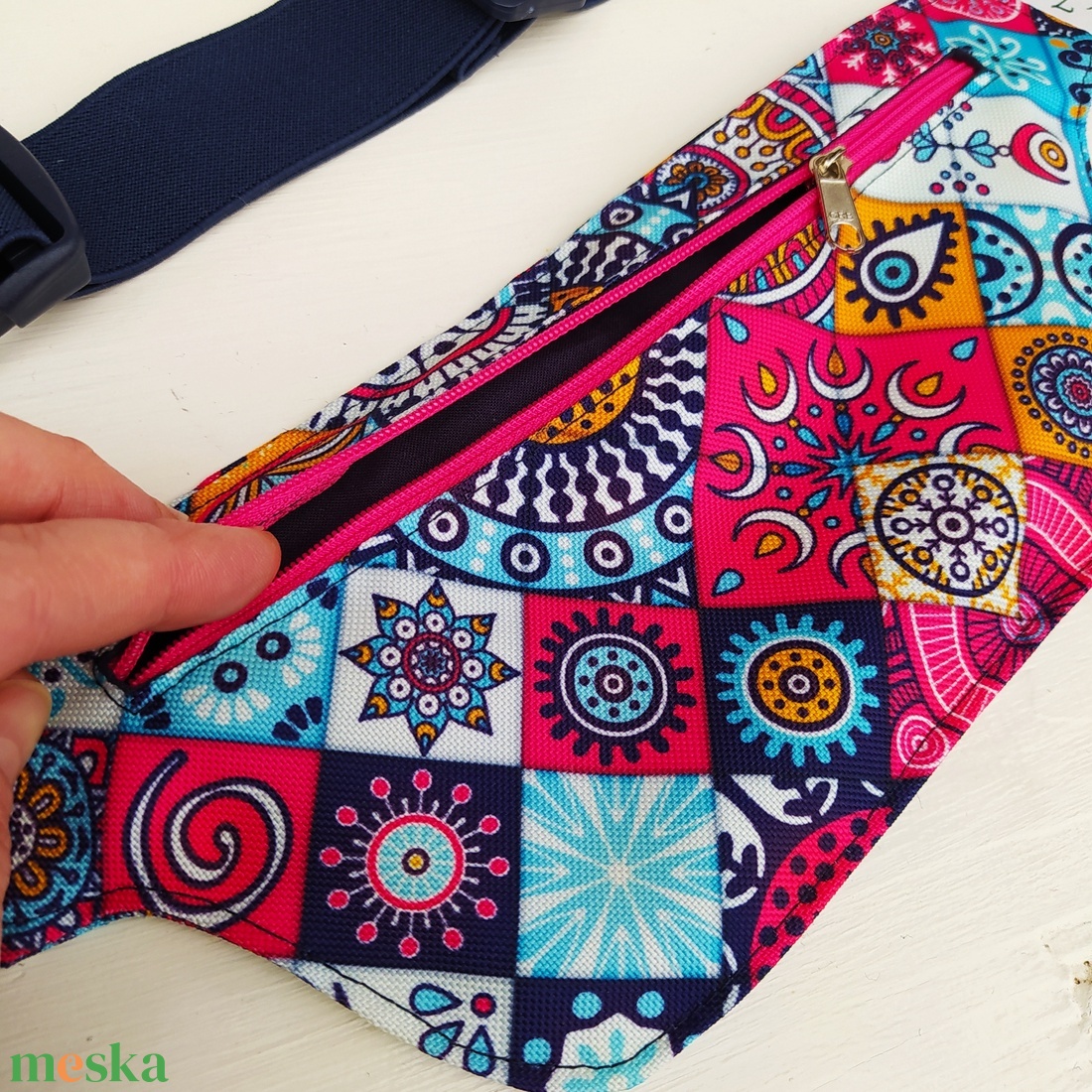 Csempemintás futós övtáska  - táska & tok - övtáska - Meska.hu Csempemintás futós övtáska  - táska & tok - övtáska - Meska.hu