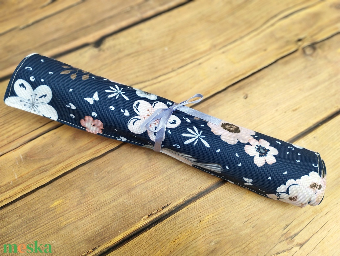 Madaras -virágos evőeszköztartó - táska & tok - uzsonna- & ebéd tartó - evőeszköz tartó - Meska.hu