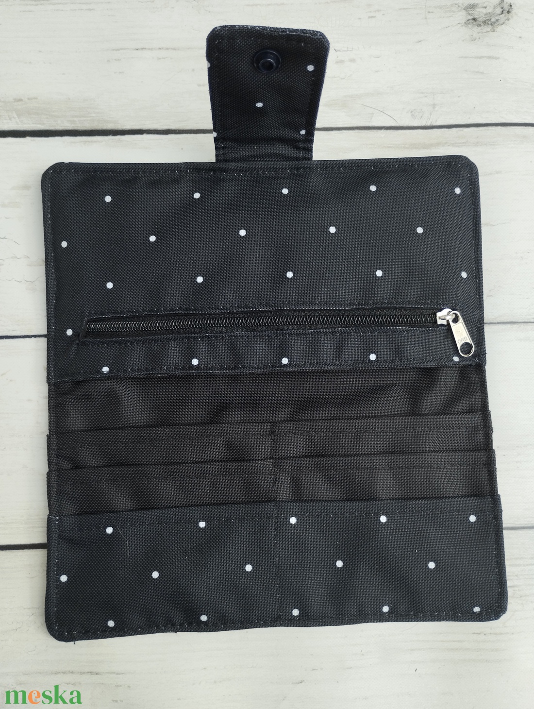 Fekete pöttyös pénztárca - táska & tok - pénztárca & más tok - pénztárca - női pénztárca - Meska.hu