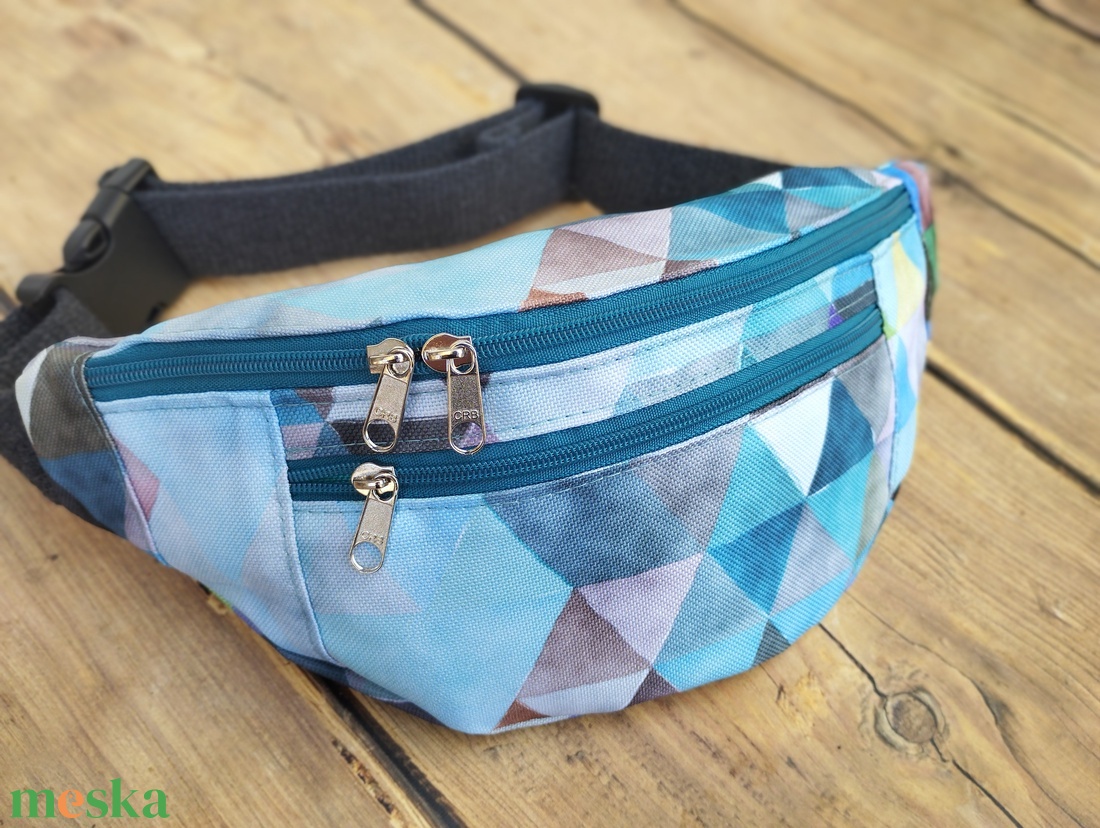 Türkiz gyerek övtáska  - táska & tok - övtáska - Meska.hu