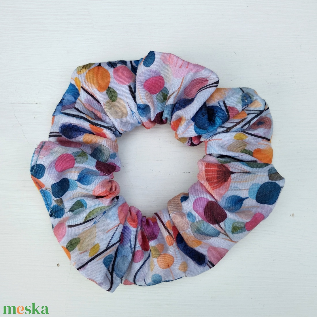 Színes virágos scrunchie hajgumi - ruha & divat - hajdísz & hajcsat - hajgumi - Meska.hu Színes virágos scrunchie hajgumi - ruha & divat - hajdísz & hajcsat - hajgumi - Meska.hu