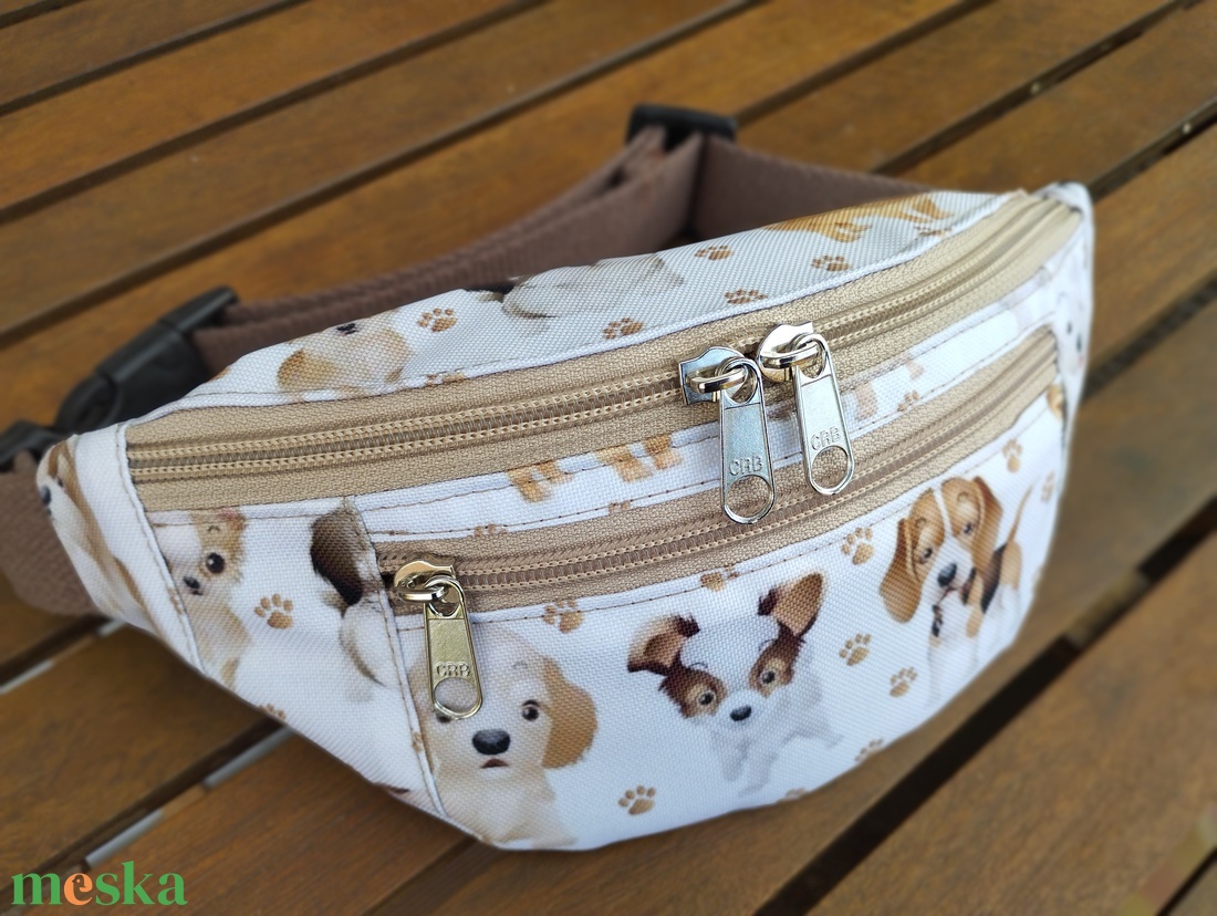 Fehér -kutyás gyerek övtáska - táska & tok - övtáska - Meska.hu Fehér -kutyás gyerek övtáska - táska & tok - övtáska - Meska.hu