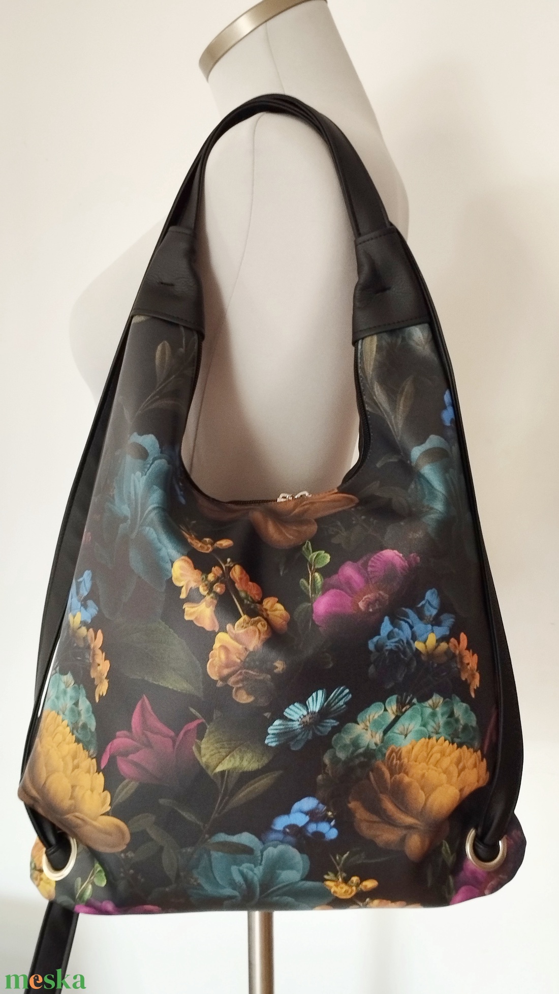 Fekete textilbőr hátizsák  - táska & tok - variálható táska - Meska.hu