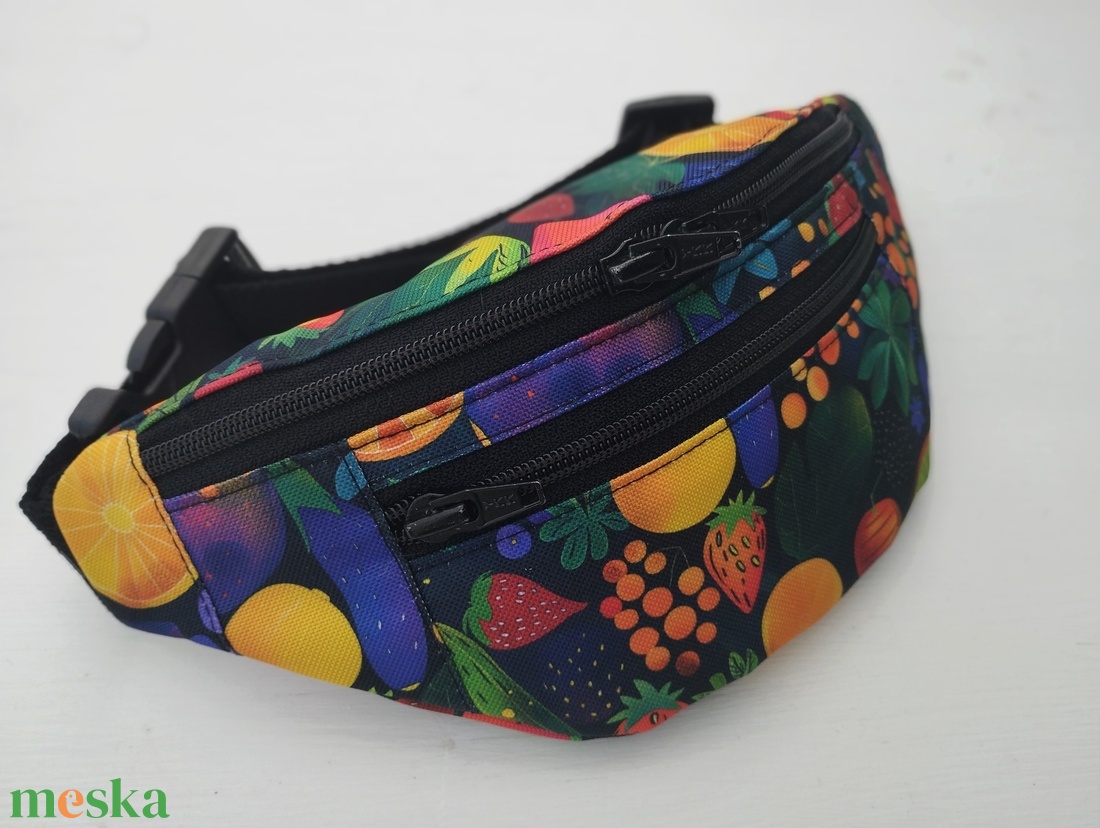 Gyümölcsös gyerek övtáska  - táska & tok - övtáska - Meska.hu