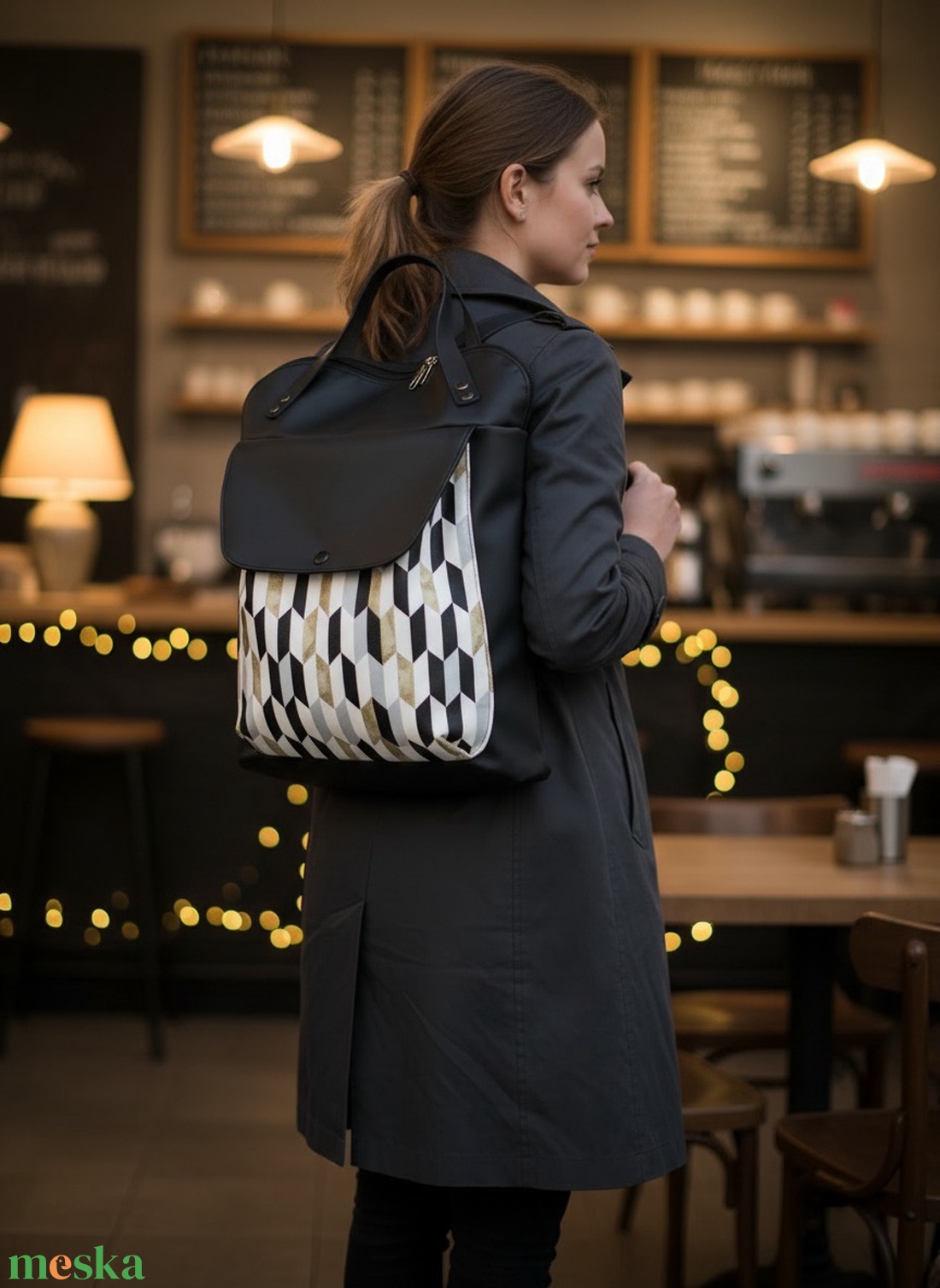 Fekete textilbőr geometriai mintás hátizsák  - táska & tok - hátizsák - hátizsák - Meska.hu