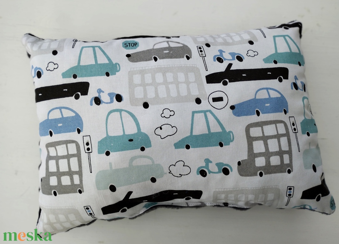 Autós párna levendulapárnával - baba - mama - babaszoba-dekoráció - gyerek díszpárna - Meska.hu