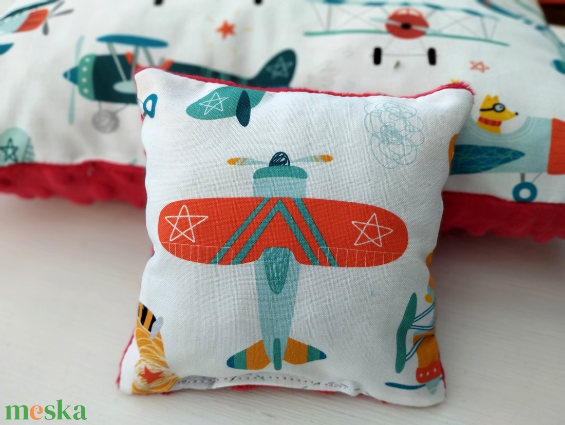 Repülős párna levendulapárnával - otthon & életmód - babaszoba, gyerekszoba - gyerek díszpárna - Meska.hu