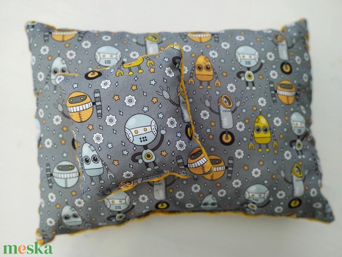 Robotos párna levendulapárnával - otthon & életmód - babaszoba, gyerekszoba - gyerek díszpárna - Meska.hu