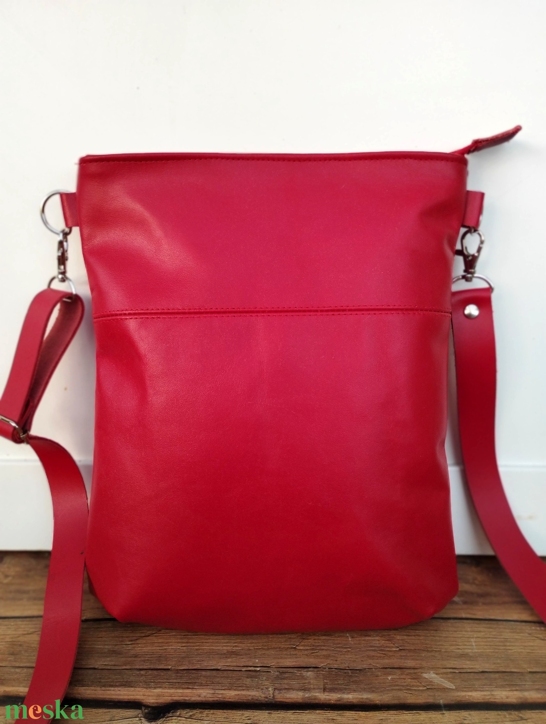 Piros valódi bőr válltáska  - táska & tok - kézitáska & válltáska - válltáska - Meska.hu