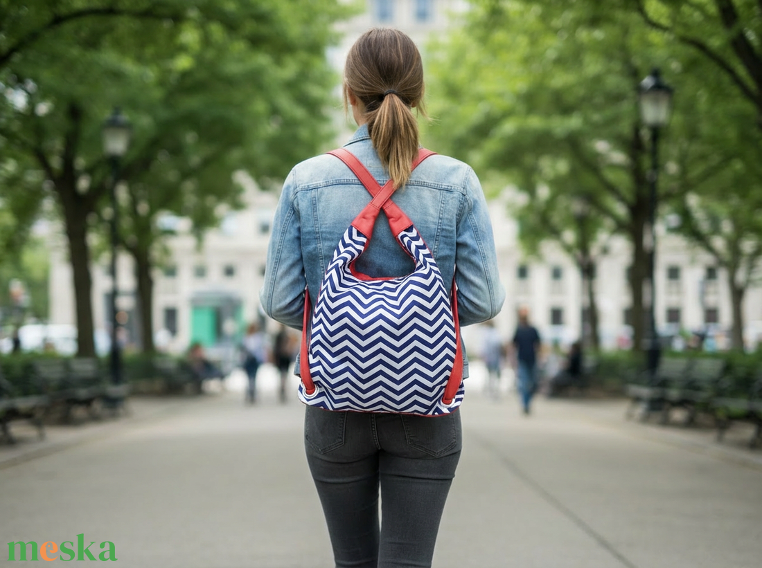Kék-piros variálható hátizsák/válltáska - táska & tok - variálható táska - Meska.hu