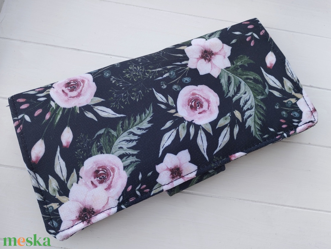 Fekete rózsás pénztárca - táska & tok - pénztárca & más tok - pénztárca - női pénztárca - Meska.hu