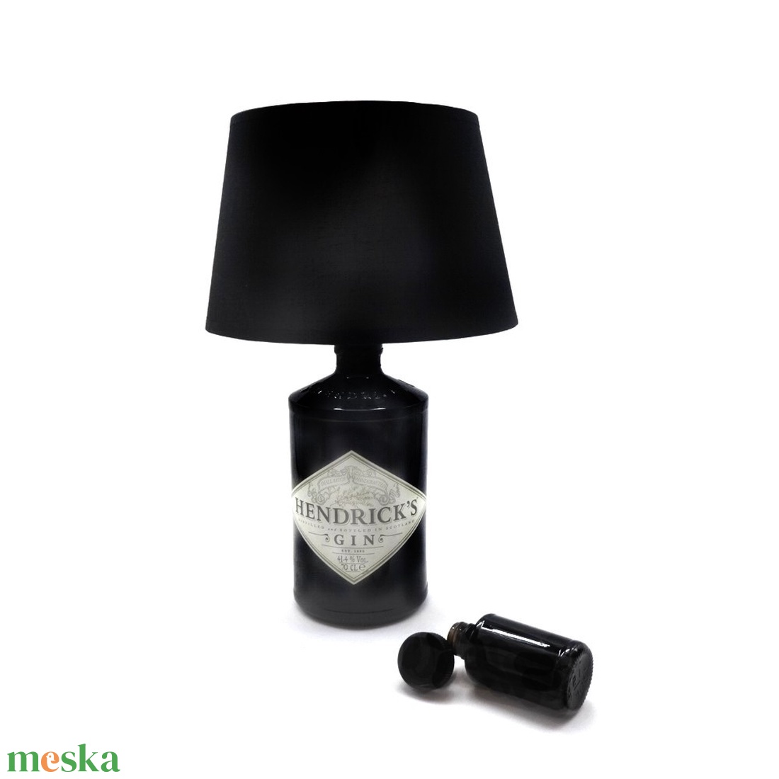 Palack Hendrick's asztali lámpa - otthon & életmód - lámpa - asztali lámpa - Meska.hu Palack Hendrick's asztali lámpa - otthon & életmód - lámpa - asztali lámpa - Meska.hu