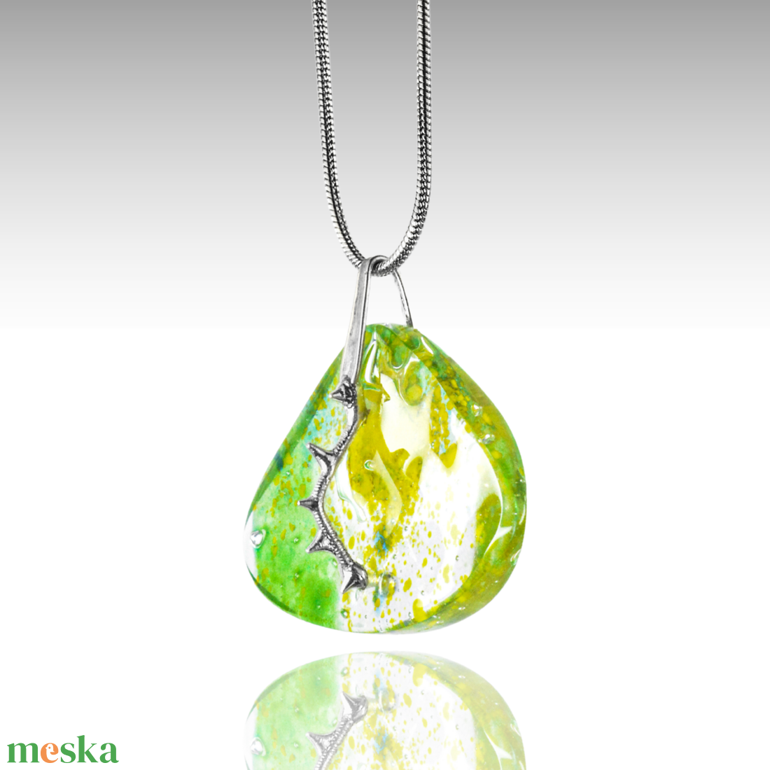 Tövis nélkül nincs... üveg design nyaklánc - ékszer - nyaklánc - medálos nyaklánc - Meska.hu