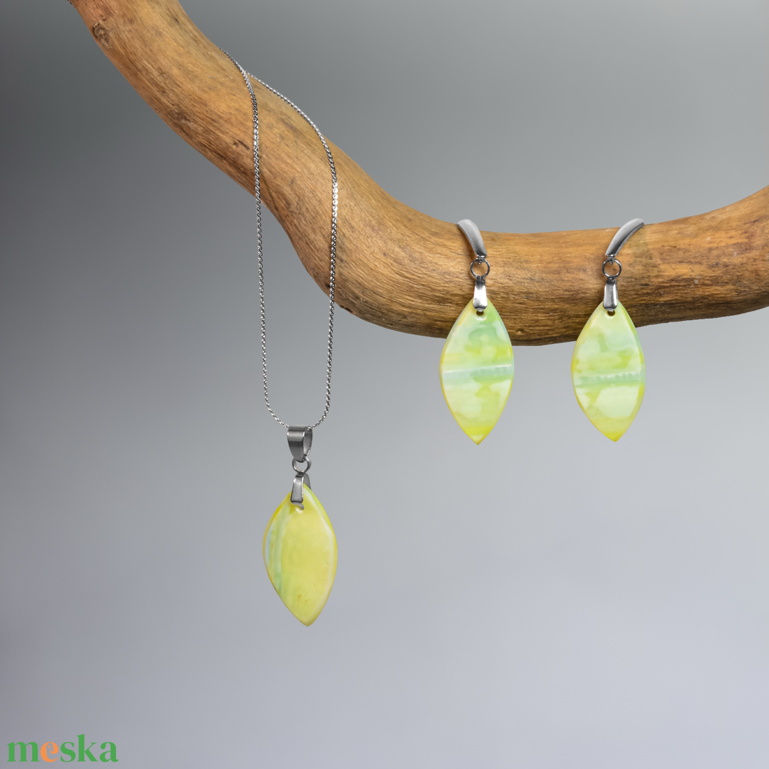 Fakuló színek üveg levél ékszerszett - ékszer - ékszerszett - Meska.hu