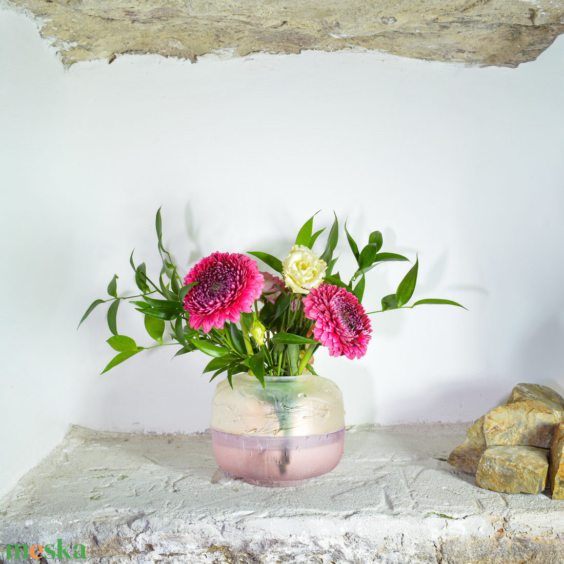 Hajnalmorzsa üveg váza, üvegöntéssel készült, tömör üveg - otthon & életmód - dekoráció - virágdísz és tartó - váza - Meska.hu